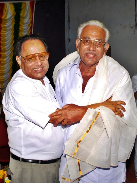 SEPTUAGENNIAL CELEBRATIONS of R M H S S - former students  Teachers meeting 