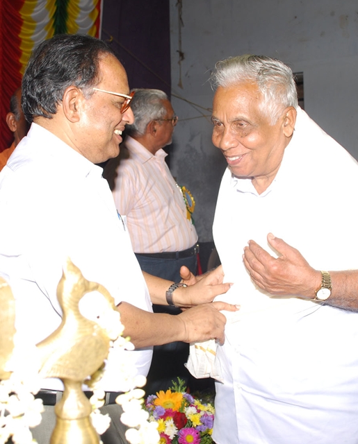 SEPTUAGENNIAL CELEBRATIONS of R M H S S - former students  Teachers meeting 