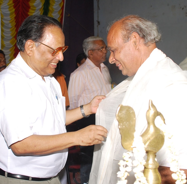 SEPTUAGENNIAL CELEBRATIONS of R M H S S - former students  Teachers meeting 