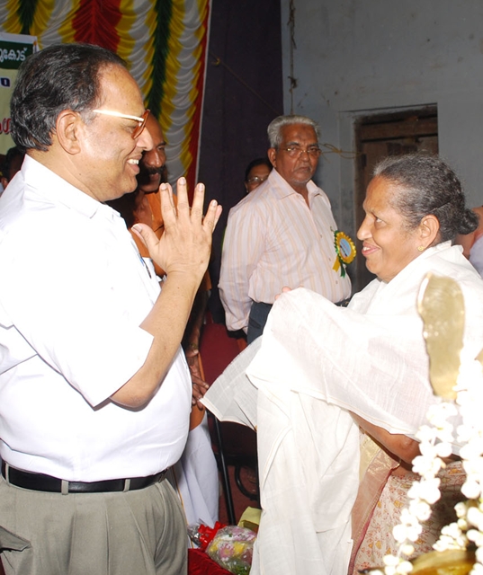 SEPTUAGENNIAL CELEBRATIONS of R M H S S - former students  Teachers meeting  